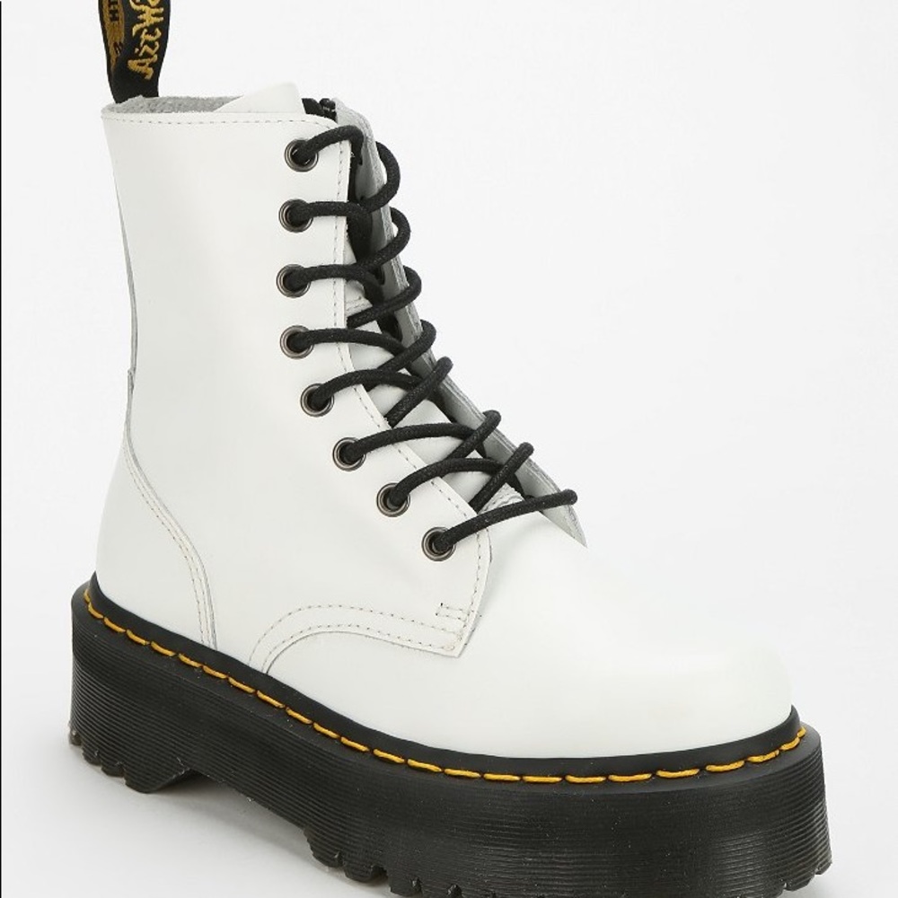 Dr. Martens Jason 8 eye platform boots